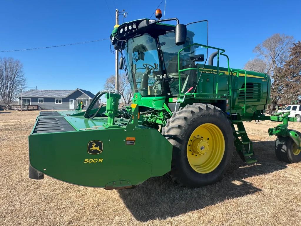 Why Windrowers Still Lead the Way in Hay Production